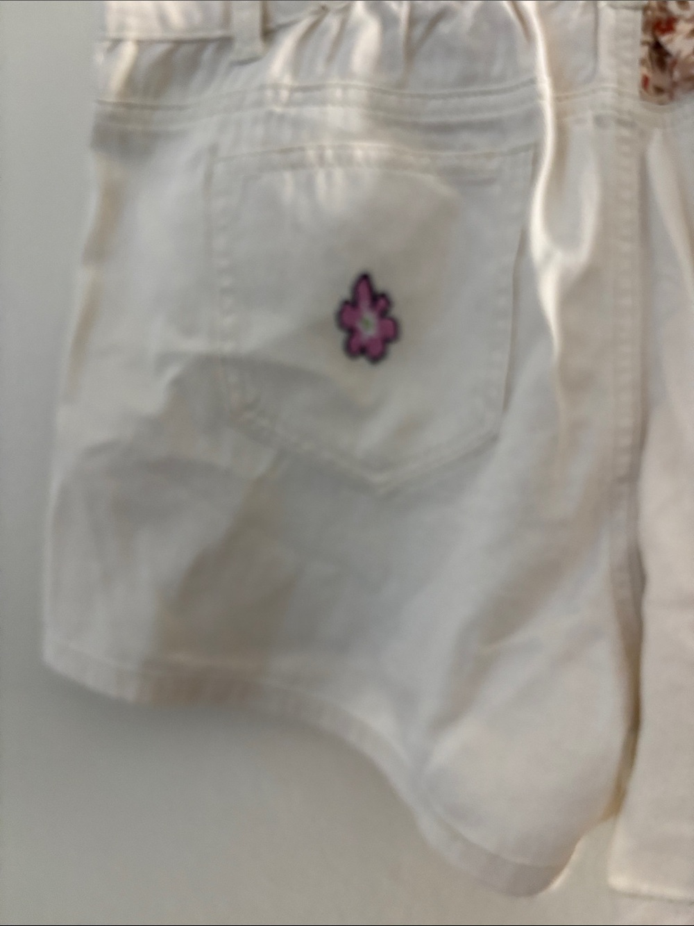 POL White Floral Patchwork Jean Shorts - Picture 5 of 7